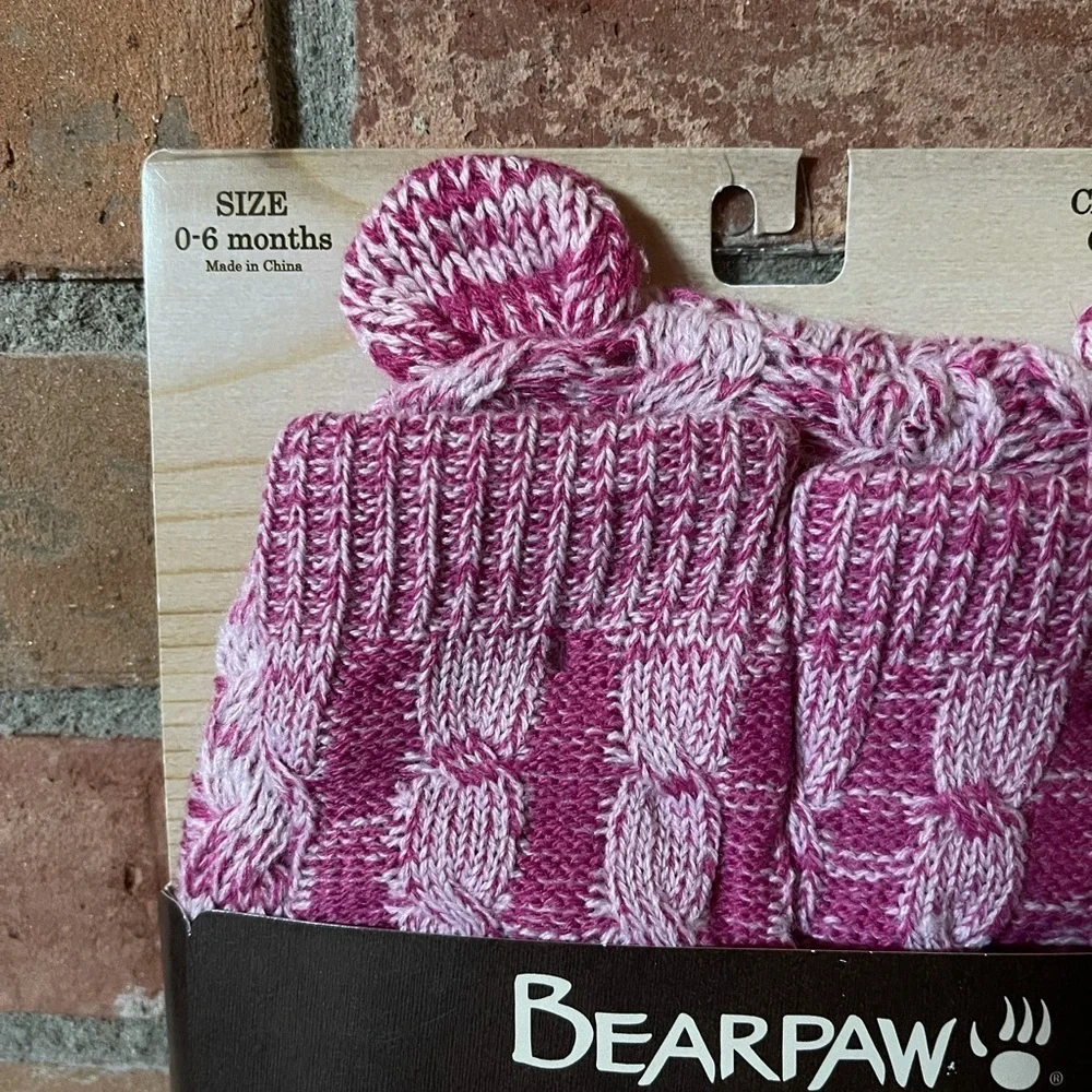 NWT Bearpaw Cap & Bootie Combo Set